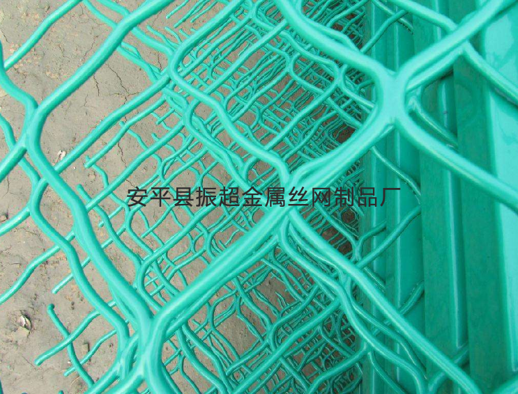 铁丝围网-www.zhenchaowy.com