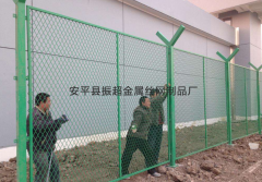 金属板围网